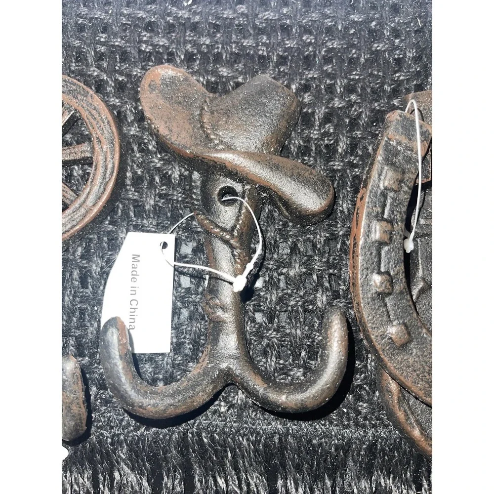 Western Moments Door Knocker & Hanger Set Exclusively by Western‎ products